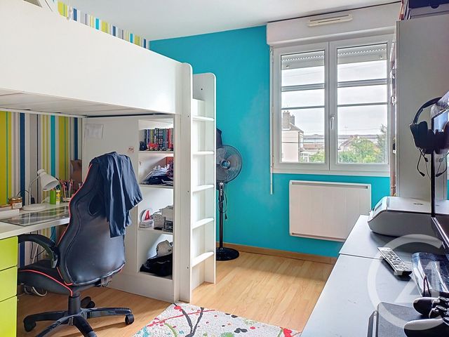 Afficher la photo en grand Appartement à vendre - 4 pièces - 104.0 m2 - TROYES - 10 - CHAMPAGNE-ARDENNE - Century 21 Martinot Immobilier