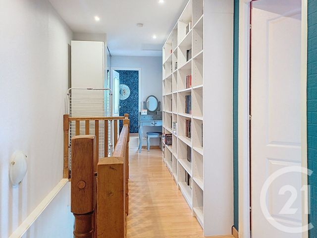 Afficher la photo en grand Appartement à vendre - 4 pièces - 104.0 m2 - TROYES - 10 - CHAMPAGNE-ARDENNE - Century 21 Martinot Immobilier