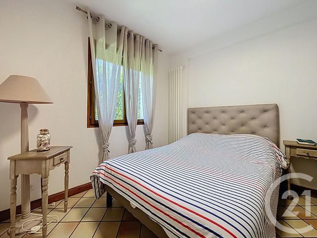 Afficher la photo en grand maison à vendre - 6 pièces - 152.0 m2 - MONTGUEUX - 10 - CHAMPAGNE-ARDENNE - Century 21 Martinot Immobilier