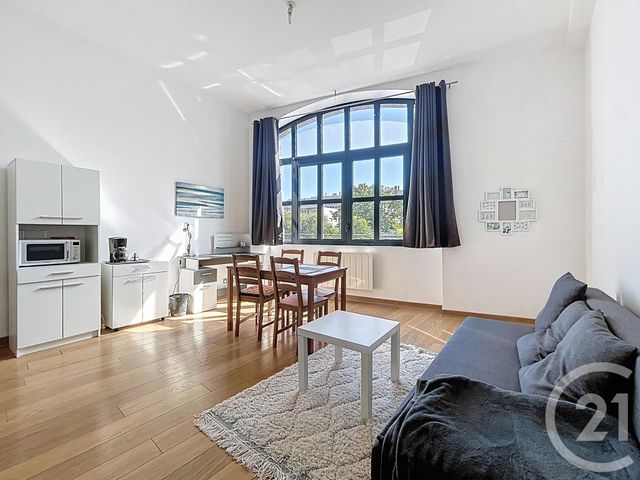 Appartement F1 à louer - 1 pièce - 30.1 m2 - TROYES - 10 - CHAMPAGNE-ARDENNE - Century 21 Martinot Immobilier