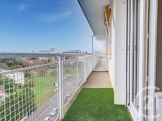 Appartement à vendre - 2 pièces - 47.17 m2 - ST ANDRE LES VERGERS - 10 - CHAMPAGNE-ARDENNE - Century 21 Martinot Immobilier
