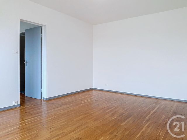 Appartement à vendre - 2 pièces - 47.17 m2 - ST ANDRE LES VERGERS - 10 - CHAMPAGNE-ARDENNE - Century 21 Martinot Immobilier