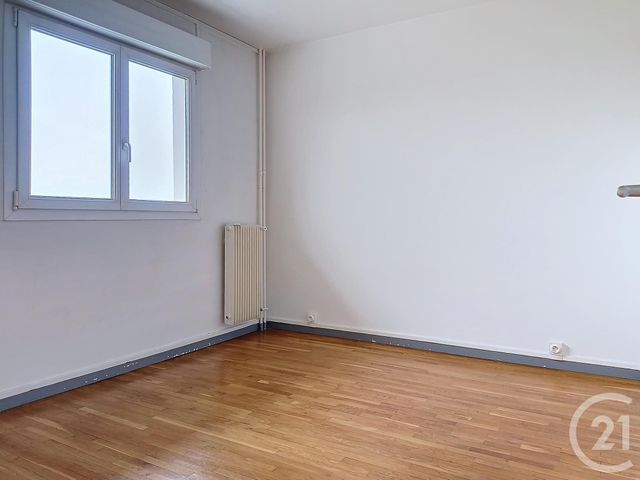 Appartement à vendre - 2 pièces - 47.17 m2 - ST ANDRE LES VERGERS - 10 - CHAMPAGNE-ARDENNE - Century 21 Martinot Immobilier