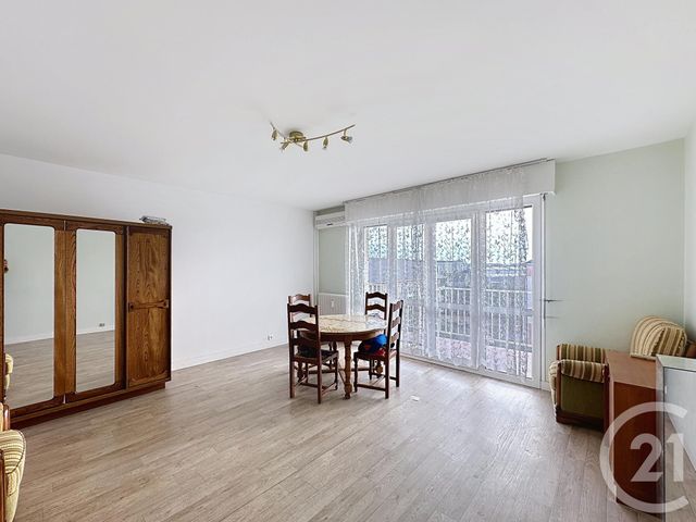 Appartement F1 à vendre - 1 pièce - 38.69 m2 - TROYES - 10 - CHAMPAGNE-ARDENNE - Century 21 Martinot Immobilier