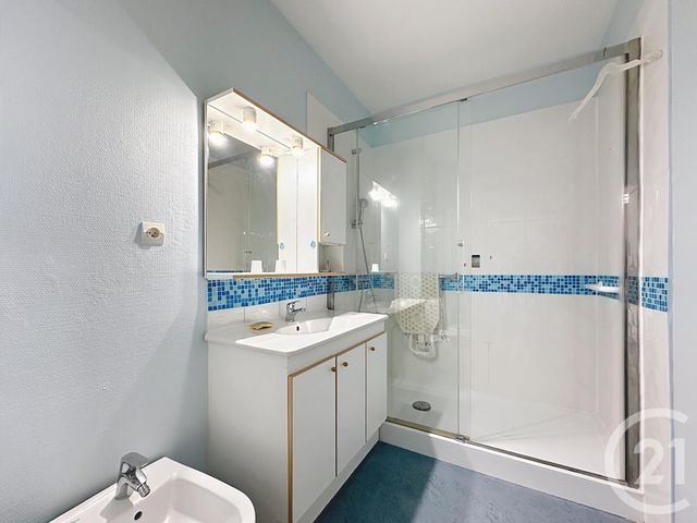 Appartement F1 à vendre - 1 pièce - 38.69 m2 - TROYES - 10 - CHAMPAGNE-ARDENNE - Century 21 Martinot Immobilier