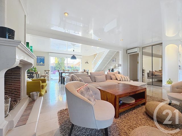 Afficher la photo en grand maison à vendre - 5 pièces - 205.0 m2 - BREVIANDES - 10 - CHAMPAGNE-ARDENNE - Century 21 Martinot Immobilier