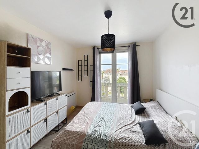 Appartement T4 à vendre - 4 pièces - 62.4 m2 - TROYES - 10 - CHAMPAGNE-ARDENNE - Century 21 Martinot Immobilier