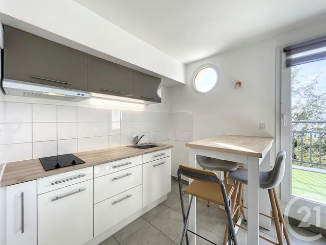 Appartement à vendre - 2 pièces - 41.76 m2 - ST ANDRE LES VERGERS - 10 - CHAMPAGNE-ARDENNE - Century 21 Martinot Immobilier