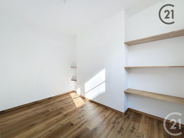 Afficher la photo en grand Appartement F2 à louer - 2 pièces - 28.1 m2 - TROYES - 10 - CHAMPAGNE-ARDENNE - Century 21 Martinot Immobilier