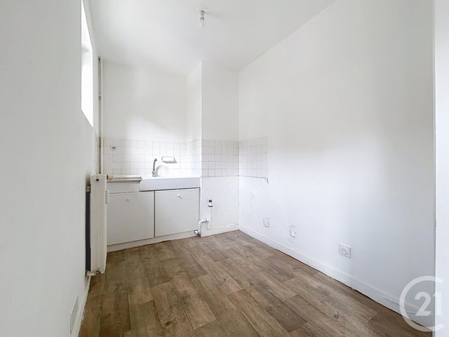Appartement F1 à louer - 1 pièce - 22.18 m2 - TROYES - 10 - CHAMPAGNE-ARDENNE - Century 21 Martinot Immobilier