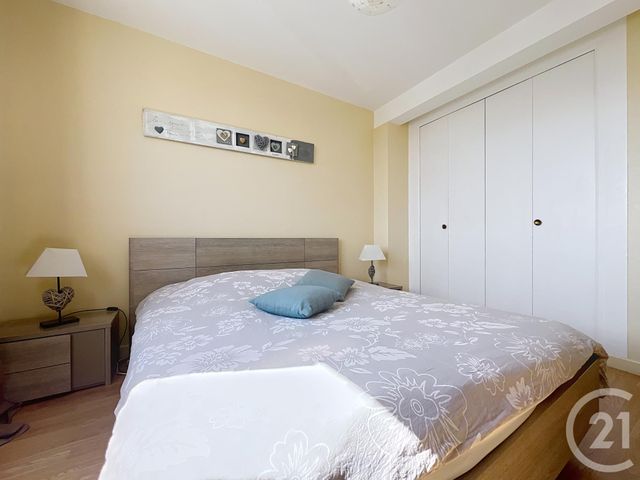 Appartement F2 à vendre - 2 pièces - 55.0 m2 - STE SAVINE - 10 - CHAMPAGNE-ARDENNE - Century 21 Martinot Immobilier