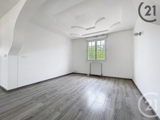 Afficher la photo en grand maison à vendre - 8 pièces - 149.0 m2 - ROMILLY SUR SEINE - 10 - CHAMPAGNE-ARDENNE - Century 21 Martinot Immobilier