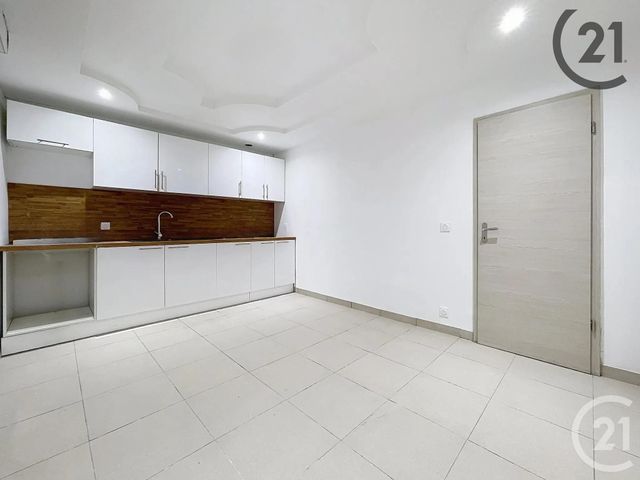 Afficher la photo en grand maison à vendre - 8 pièces - 149.0 m2 - ROMILLY SUR SEINE - 10 - CHAMPAGNE-ARDENNE - Century 21 Martinot Immobilier