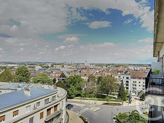 Appartement F3 à louer - 3 pièces - 65.0 m2 - TROYES - 10 - CHAMPAGNE-ARDENNE - Century 21 Martinot Immobilier