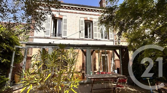 maison à louer - 7 pièces - 176.0 m2 - TROYES - 10 - CHAMPAGNE-ARDENNE - Century 21 Martinot Immobilier