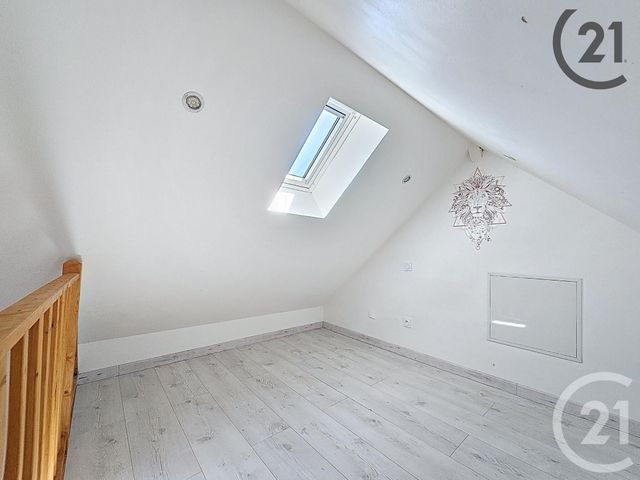 Appartement F2 à vendre - 2 pièces - 37.0 m2 - TROYES - 10 - CHAMPAGNE-ARDENNE - Century 21 Martinot Immobilier