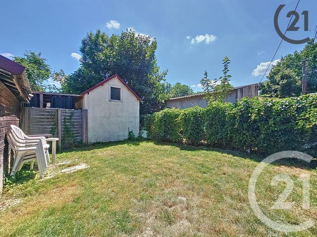 Appartement F2 à vendre - 2 pièces - 37.0 m2 - TROYES - 10 - CHAMPAGNE-ARDENNE - Century 21 Martinot Immobilier