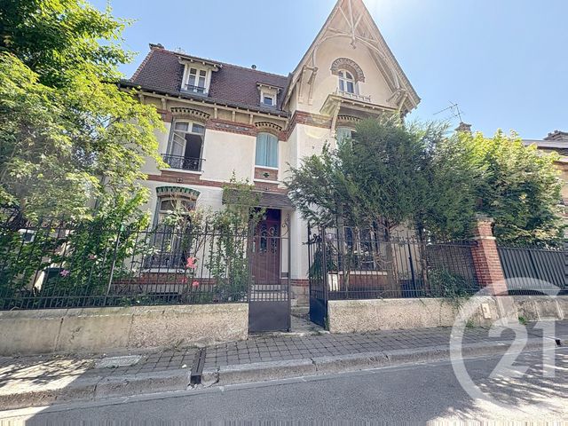maison à vendre - 11 pièces - 162.0 m2 - TROYES - 10 - CHAMPAGNE-ARDENNE - Century 21 Martinot Immobilier