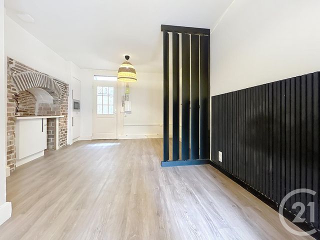 Appartement F1 à louer - 1 pièce - 23.21 m2 - TROYES - 10 - CHAMPAGNE-ARDENNE - Century 21 Martinot Immobilier