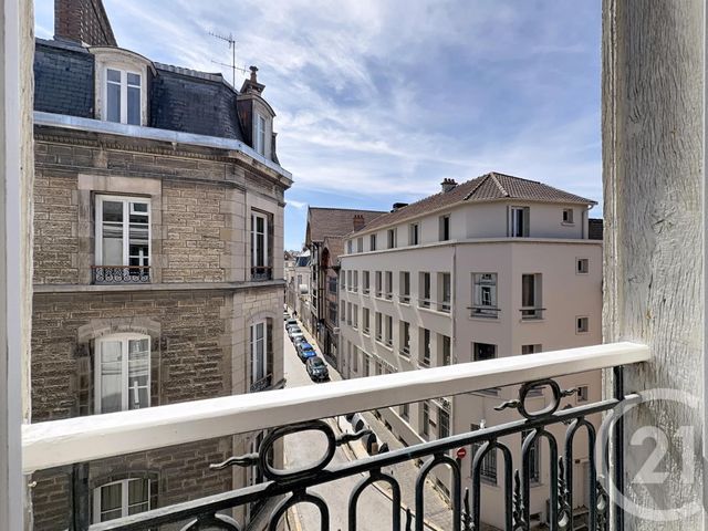 Appartement F1 à louer - 1 pièce - 15.0 m2 - TROYES - 10 - CHAMPAGNE-ARDENNE - Century 21 Martinot Immobilier