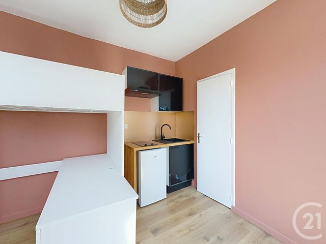 Appartement F1 à louer - 1 pièce - 15.0 m2 - TROYES - 10 - CHAMPAGNE-ARDENNE - Century 21 Martinot Immobilier