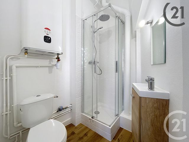 Appartement F1 à louer - 1 pièce - 15.0 m2 - TROYES - 10 - CHAMPAGNE-ARDENNE - Century 21 Martinot Immobilier