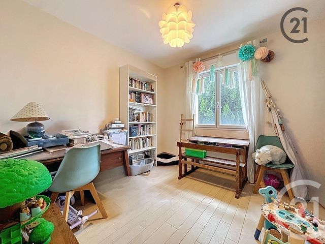 maison à vendre - 6 pièces - 128.0 m2 - ST ANDRE LES VERGERS - 10 - CHAMPAGNE-ARDENNE - Century 21 Martinot Immobilier