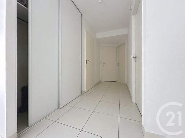 Appartement F3 à louer - 3 pièces - 66.2 m2 - TROYES - 10 - CHAMPAGNE-ARDENNE - Century 21 Martinot Immobilier