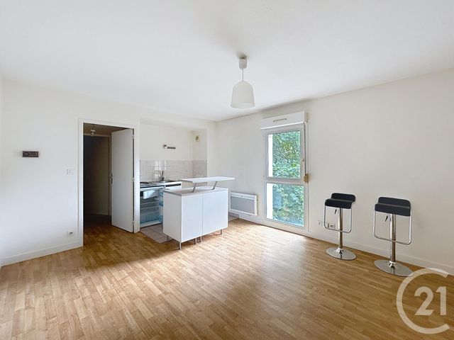 Appartement Studio à louer - 1 pièce - 27.6 m2 - TROYES - 10 - CHAMPAGNE-ARDENNE - Century 21 Martinot Immobilier