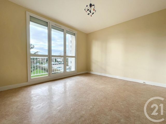 Appartement F2 à louer - 2 pièces - 48.49 m2 - TROYES - 10 - CHAMPAGNE-ARDENNE - Century 21 Martinot Immobilier