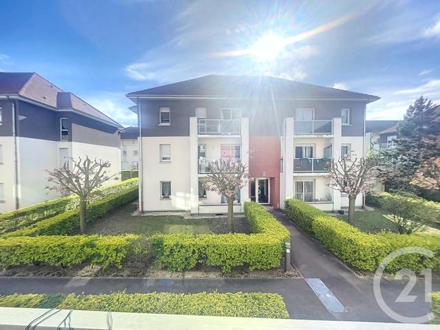 Appartement T2 à louer - 2 pièces - 49.0 m2 - TROYES - 10 - CHAMPAGNE-ARDENNE - Century 21 Martinot Immobilier