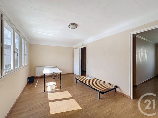 maison à vendre - 7 pièces - 146.33 m2 - ST ANDRE LES VERGERS - 10 - CHAMPAGNE-ARDENNE - Century 21 Martinot Immobilier