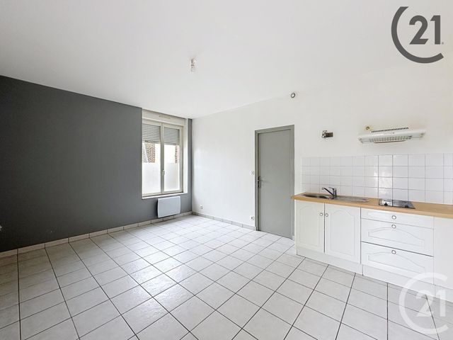 Appartement F2 à vendre - 2 pièces - 29.0 m2 - STE SAVINE - 10 - CHAMPAGNE-ARDENNE - Century 21 Martinot Immobilier