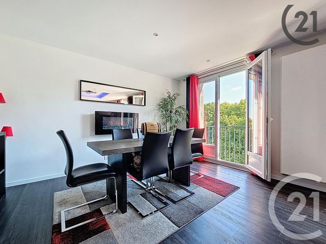 Appartement F4 à vendre - 4 pièces - 73.0 m2 - TROYES - 10 - CHAMPAGNE-ARDENNE - Century 21 Martinot Immobilier