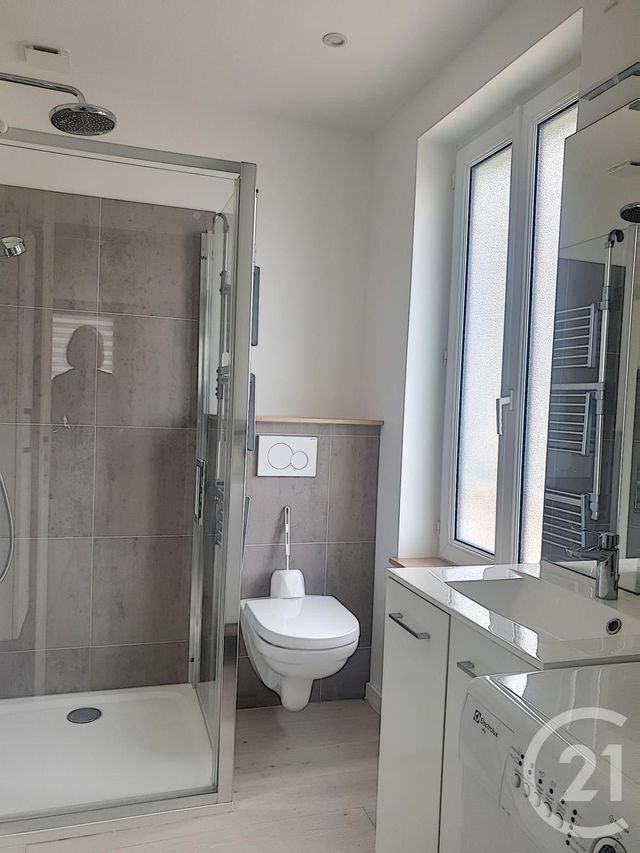 Afficher la photo en grand Appartement F2 à louer - 2 pièces - 37.5 m2 - TROYES - 10 - CHAMPAGNE-ARDENNE - Century 21 Martinot Immobilier