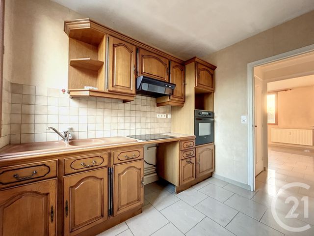 Appartement T3 à louer - 3 pièces - 57.0 m2 - TROYES - 10 - CHAMPAGNE-ARDENNE - Century 21 Martinot Immobilier