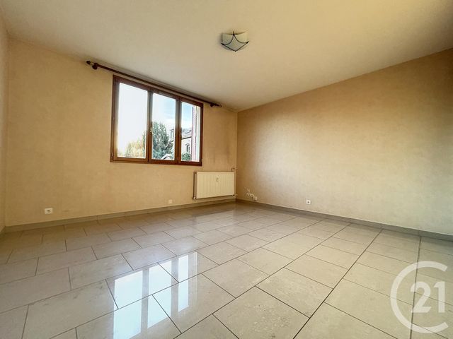 Appartement T3 à louer - 3 pièces - 57.0 m2 - TROYES - 10 - CHAMPAGNE-ARDENNE - Century 21 Martinot Immobilier