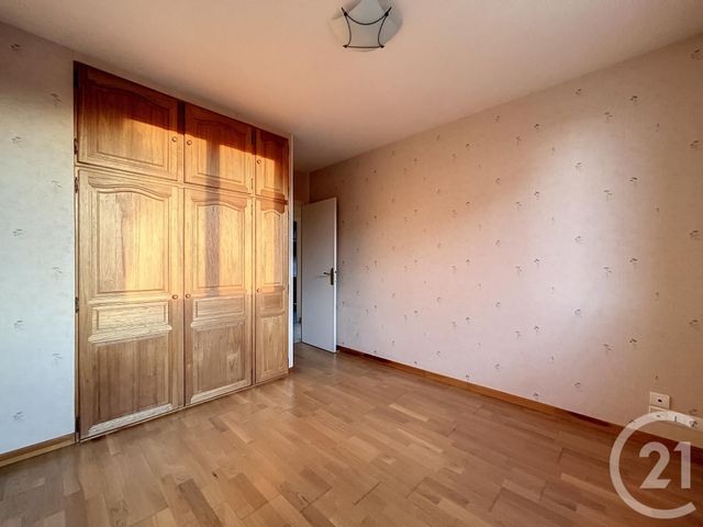 Appartement T3 à louer - 3 pièces - 57.0 m2 - TROYES - 10 - CHAMPAGNE-ARDENNE - Century 21 Martinot Immobilier