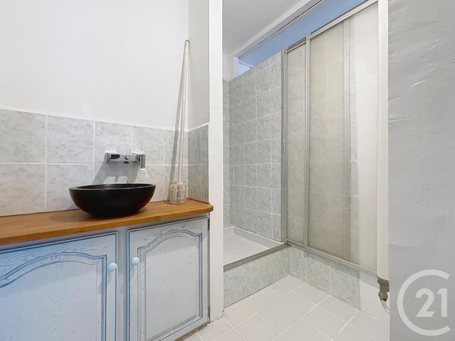 Appartement F3 à vendre - 3 pièces - 50.93 m2 - TROYES - 10 - CHAMPAGNE-ARDENNE - Century 21 Martinot Immobilier