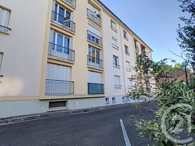 Appartement F2 à louer - 3 pièces - 55.42 m2 - TROYES - 10 - CHAMPAGNE-ARDENNE - Century 21 Martinot Immobilier