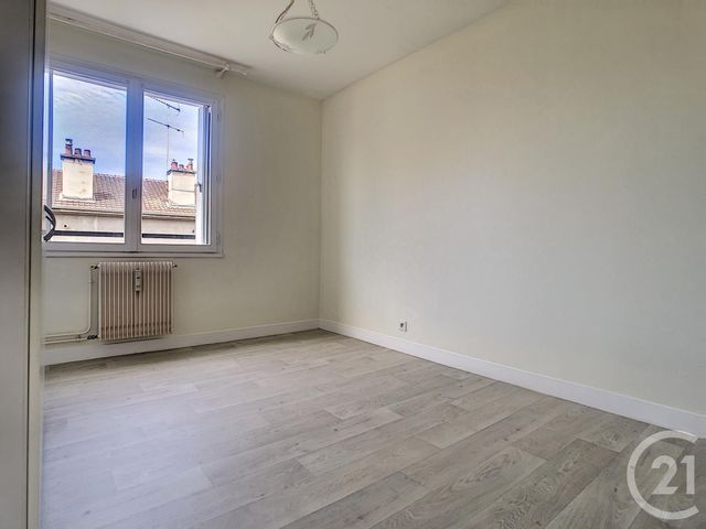 Appartement F2 à louer - 3 pièces - 55.42 m2 - TROYES - 10 - CHAMPAGNE-ARDENNE - Century 21 Martinot Immobilier