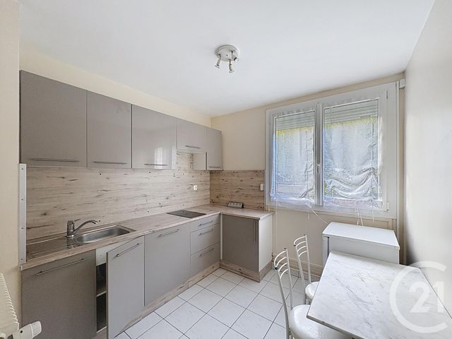 Appartement F1 à louer - 1 pièce - 26.9 m2 - TROYES - 10 - CHAMPAGNE-ARDENNE - Century 21 Martinot Immobilier