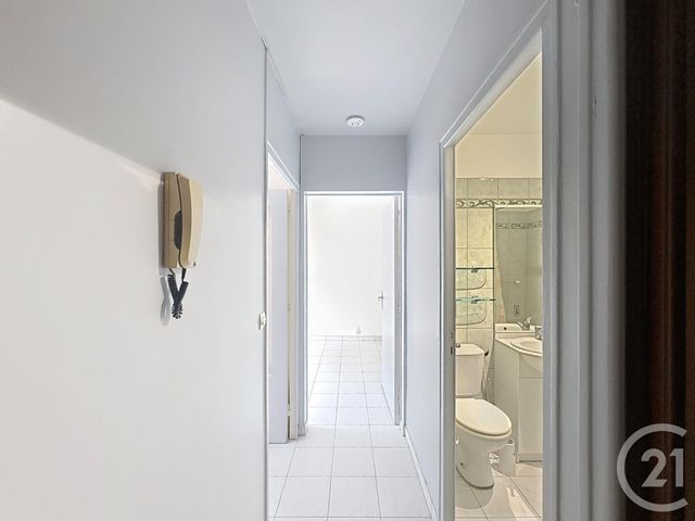 Appartement F1 à louer - 1 pièce - 26.9 m2 - TROYES - 10 - CHAMPAGNE-ARDENNE - Century 21 Martinot Immobilier