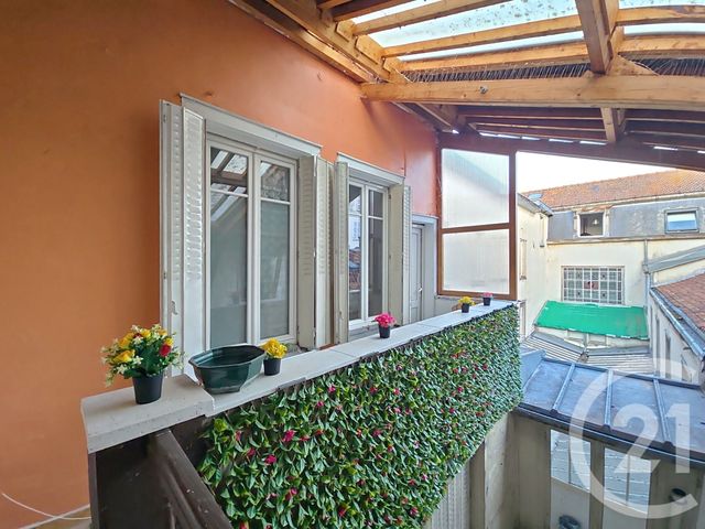 Afficher la photo en grand Appartement à vendre - 2 pièces - 42.04 m2 - TROYES - 10 - CHAMPAGNE-ARDENNE - Century 21 Martinot Immobilier