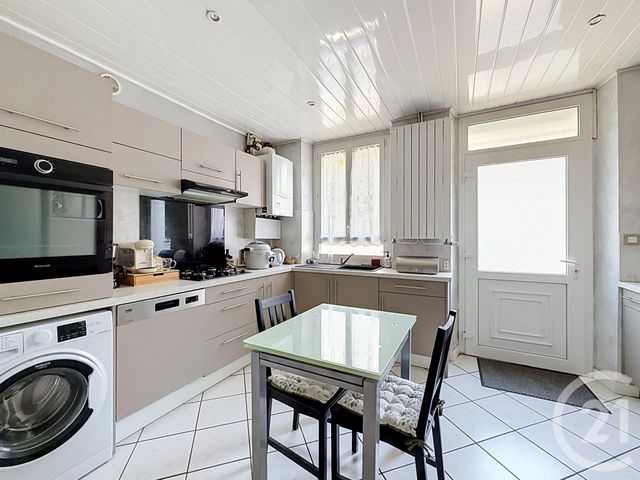maison à vendre - 6 pièces - 135.1 m2 - ROMILLY SUR SEINE - 10 - CHAMPAGNE-ARDENNE - Century 21 Martinot Immobilier
