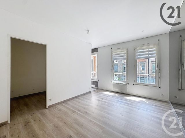 Afficher la photo en grand Appartement à vendre - 8 pièces - 150.86 m2 - TROYES - 10 - CHAMPAGNE-ARDENNE - Century 21 Martinot Immobilier