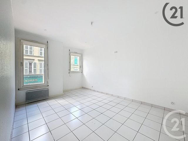 Afficher la photo en grand Appartement à vendre - 8 pièces - 150.86 m2 - TROYES - 10 - CHAMPAGNE-ARDENNE - Century 21 Martinot Immobilier