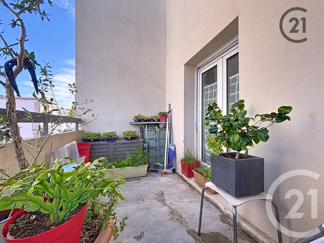 Afficher la photo en grand Appartement T4 à vendre - 4 pièces - 59.85 m2 - TROYES - 10 - CHAMPAGNE-ARDENNE - Century 21 Martinot Immobilier