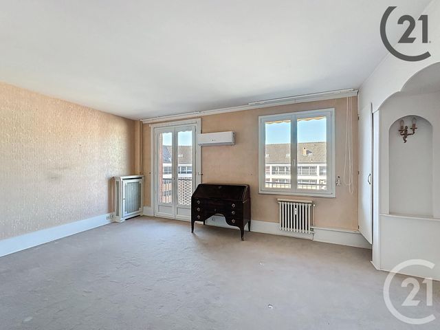 Appartement T5 à vendre - 5 pièces - 105.12 m2 - TROYES - 10 - CHAMPAGNE-ARDENNE - Century 21 Martinot Immobilier