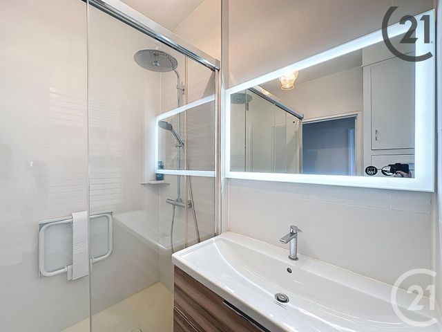 Appartement T5 à vendre - 5 pièces - 105.12 m2 - TROYES - 10 - CHAMPAGNE-ARDENNE - Century 21 Martinot Immobilier